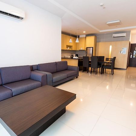 Luco Apartments @ Imperial Suites Kuching Eksteriør billede
